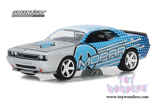 Greenlight - Dodge Challenger SRT8 MOPAR (2009, 1/64 scale diecast model car, Blue) 29962/48