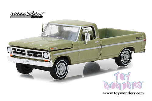 Greenlight - Ford F-100 Explorer Special Long Bed Pickup Truck (1971, 1/64 scale diecast model car, Lime Gold Metallic) 29968/48