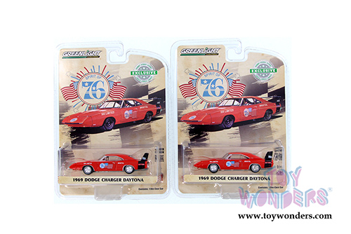 Greenlight - Dodge Charger Daytona "Spirit of 76 Bristol 500 Limited" (1969, 1/64 scale diecast model car, Orange) 29969/48