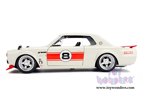 Jada Toys - Metals Die Cast | JDM Tuners&trade; Nissan Skyline GT-R Hardtop (1971, 1/24, diecast model car, Asstd.) 30009DP1
