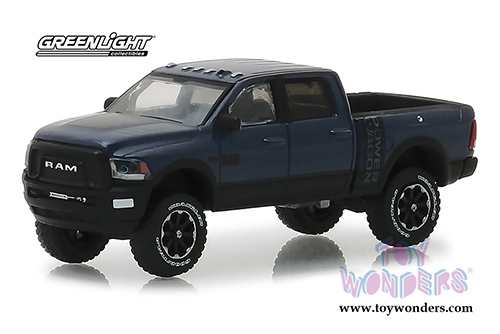 Greenlight - Dodge Ram 2500 Power Wagon Pickup Truck (2018, 1/64 scale diecast model car, Dark Purple) 30016/48