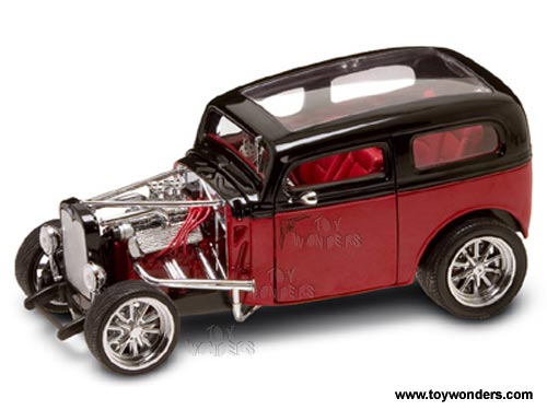Yatming Shyne Rodz - Ford Model A Custom w/ Dices (1931, 1/18 scale diecast model car, Red w/Black Top) 30079