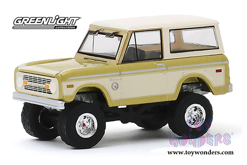 Greenlight - Ford Bronco - Colorado Gold Rush Bicentennial Special Edition (1976, 1/64 scale diecast model car, Gold/Cream) 30135/48