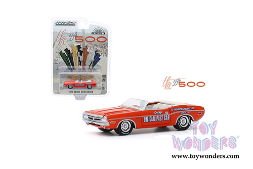 Greenlight - Dodge Challenger Convertible 55th Indianapolis 500 Mile Race Dodge Official Pace Car (1971, 1/64 scale diecast model car, Orange) 30144/48