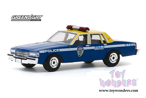 Greenlight - Chevrolet&reg; Caprice - New York City Housing Authority Police Department Supervisor (1990, 1/64 scale diecast model car, Blue) 30159/48