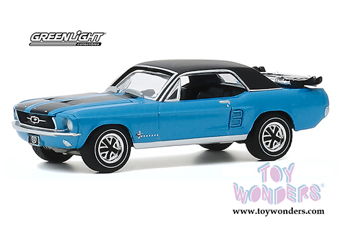 Greenlight - Ford Mustang Coupe Ski Country Special (1967, 1/64 scale diecast model car, Vail Blue) 30171/48