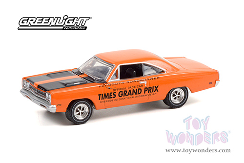 Greenlight - Plymouth Road Runner - 1968 Los Angeles Times Grand Prix at Riverside International Raceway Official Pace Car (1969, 1/64 scale diecast model car, Orange) 30273/48