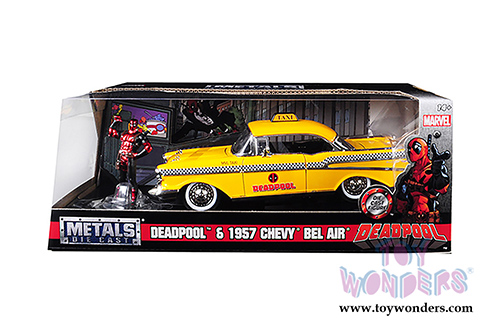 Jada Toys - Metals Die Cast | Chevy&reg; Bel Air&reg; Taxi with Deadpool&trade; Diecast Figure (1957, 1/24, diecast model toy, Yellow) 30290