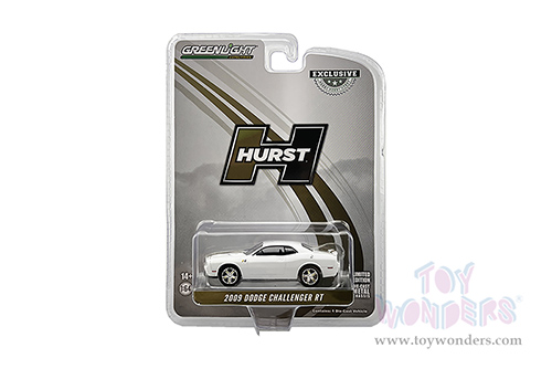 Greenlight - Dodge Challenger R/T - Hurst Performance Edition (2009, 1/64 scale diecast model car, White/Gold) 30306/48
