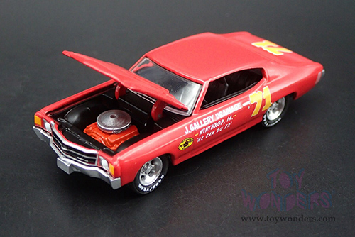 Greenlight - Doc Mayner's Chevrolet&reg; Chevelle #71 - J. Gallery Drainage Winthrop, IA - Pennzoil (1972, 1/64 scale diecast model car, Red) 30315/48