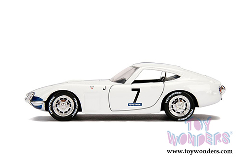 Jada Toys - Metals Die Cast | JDM Tuners&trade; Toyota 2000 GT hardtop (1967, 1/32, diecast model car, Asstd.) 30374WA1