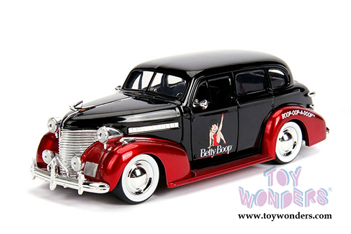 Jada Toys - Hollywood Rides | Chevy&reg; Master Deluxe with Betty Boop&trade; figure (1939, 1/24, diecast model car, Black) 30695