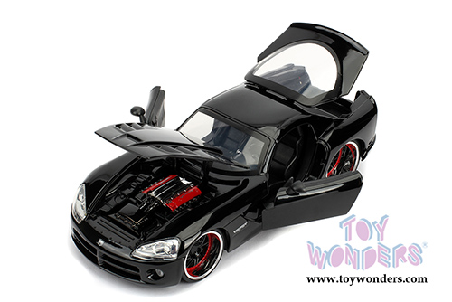 Jada Toys Fast & Furious - Letty's Dodge Viper SRT10 Hardtop (1/24 scale diecast model car, Black) 30731