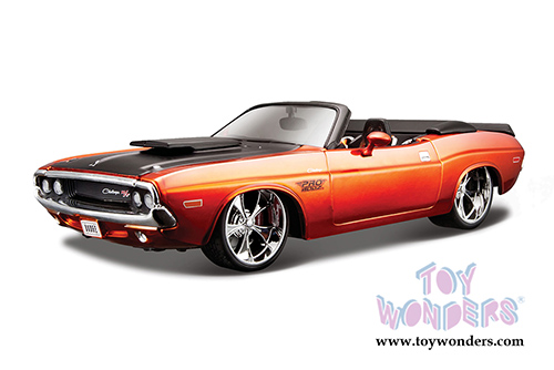Maisto AllStars - Dodge Challenger R/T Convertible (1970, 1/24 scale diecast model car, Orange) 31026OR