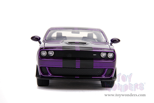 Jada Toys Bigtime Muscle - Dodge Challenger SRT Hellcat (2015, 1/24 scale diecast model car, Purple with Black Stripes) 31063
