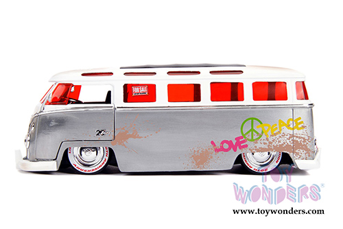 Jada Toys - 20th Anniversary | For Sale Volkswagen Bus (1962, 1/24, diecast model car, Raw Metal/White) 31075