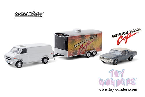 Greenlight - Hollywood Hitch & Tow Series 8 (1/64 scale diecast model car, Asstd.) 31100/24