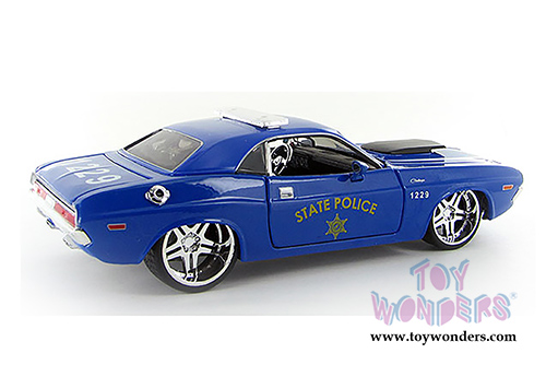 Maisto All Stars - State Police Dodge Challenger R/T Coupe (1970, 1/24 scale diecast model car, Blue) 31129BU