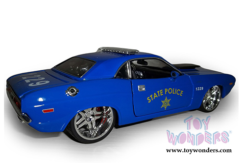 Maisto All Stars - State Police Dodge Challenger R/T Coupe (1970, 1/24 scale diecast model car, Blue) 31129BU