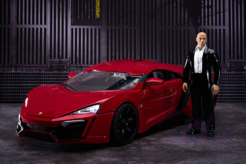 Jada Toys Fast & Furious - Dom's Lykan Hypersport with Lights and Dom Figure (1/18 scale diecast model car, Red) 31140