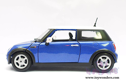 Maisto - Mini Cooper Hard Top (1/24 scale diecast model car, Blue) 31219BU