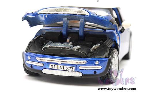 Maisto - Mini Cooper Hard Top (1/24 scale diecast model car, Blue) 31219BU