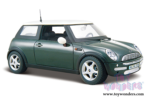 Maisto - Mini Cooper Hardtop (1/24 scale diecast model car, Green) 31219GN