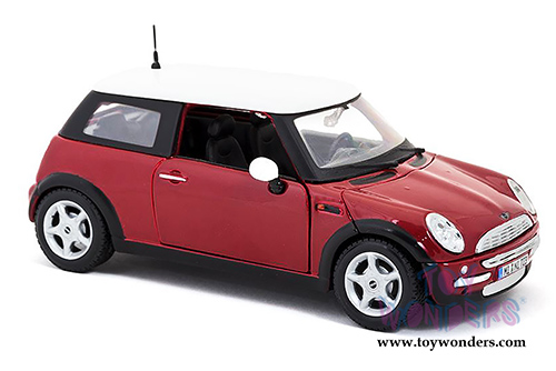 Maisto - Mini Cooper Hard Top (1/24 scale diecast model car, Red) 31219R