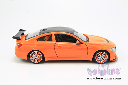 Maisto - Special Edition | BMW M4 GTS Hardtop (1/24 scale diecast model car, Orange) 31246OR