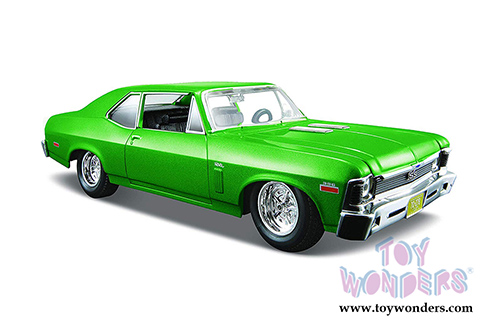 Maisto - Chevrolet&reg; Nova SS Coupe Hardtop (1970, 1/24 scale diecast model car, Green) 31262GN