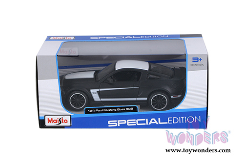 Maisto - Special Edition | Ford Mustang Boss 302 Hardtop (1/24 scale diecast model car, Matte Black/White) 31269BK