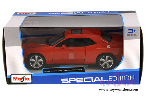 Maisto - Dodge Challenger SRT8 Hardtop w/ Sunroof (2008, 1/24 scale diecast model car, Orange) 31280OR