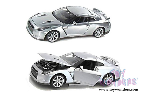 Maisto - Nissan GT-R Hardtop (2009, 1/24 scale diecast model car, Silver) 31294SV