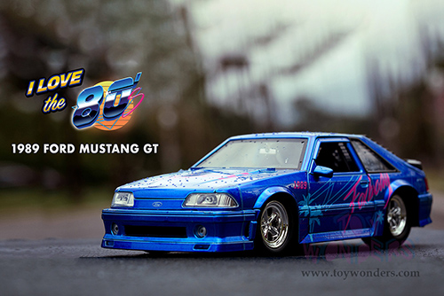 Jada Toys - I Love The 80's | Ford Mustang GT (1989, 1/24 scale diecast model car, Candy Blue) 31379