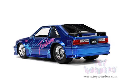 Jada Toys - I Love The 80's | Ford Mustang GT (1989, 1/24 scale diecast model car, Candy Blue) 31379