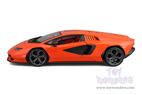  Maisto - Special Edition | Lamborghini Countach LPI 800-4 Hardtop (1/18 scale diecast model car, Orange) 31459OR