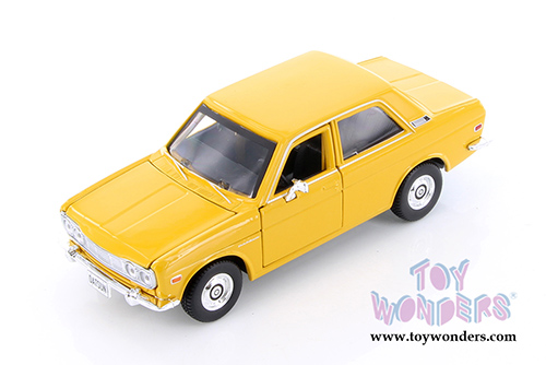Maisto - Special Edition | Datsun 510 Hardtop (1971, 1/24 scale diecast model car, Yellow) 31518YL