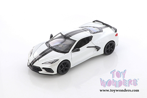 Maisto - Special Edition | Chevrolet&reg; Corvette&reg; Stingray Coupe Z51 (2020, 1/24 scale diecast model car, White) 31527W