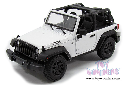  Maisto - Special Edition | Jeep&reg; Wrangler Topless (2014, 1/18 scale diecast model car, White) 31610W