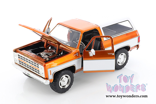 Jada Toys Just Trucks - Chevrolet&reg; Blazer K5 Off Road (1980, 1/24 scale diecast model car, Asstd.) 31628DP1
