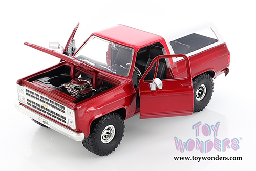 Jada Toys Just Trucks - Chevrolet&reg; Blazer K5 Off Road (1980, 1/24 scale diecast model car, Asstd.) 31629DP1