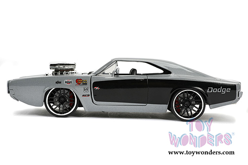 Jada Toys Bigtime Muscle | Dodge Charger R/T with Blower Hardtop (1970, 1/24 scale diecast model car, Glossy Gray) 31668