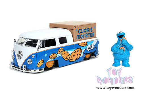 Jada Toys - Sesame Street Volkswagen Pick up Bus with Cookie Monster figure with Sound (1962, 1/24, diecast model car, Blue/White) 31751/4
