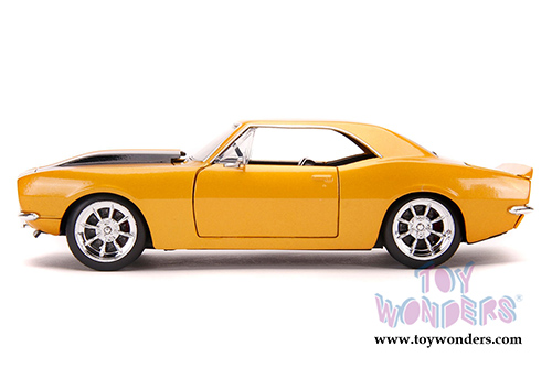 Jada Toys Bigtime Muscle | Chevrolet® Camaro® Hardtop (1967, 1/24 scale diecast model car, Orange/Black) 31866/4