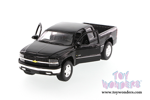 Maisto - Chevy Silverado Pickup Truck (1/27 scale diecast model car, Black) 31941BK