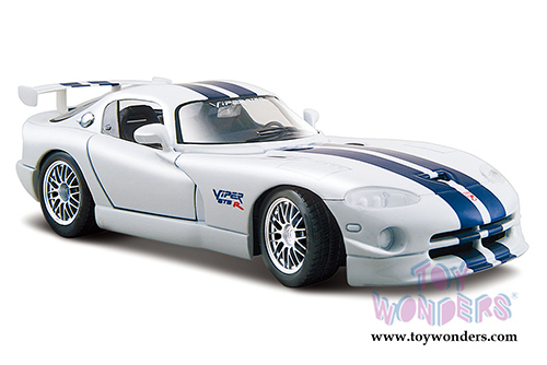 Maisto - Dodge Viper GT2 Hardtop (1/24 scale diecast model car, White with blue) 31945W