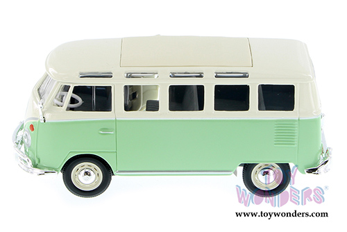Maisto - Special Edition |  Volkswagen Van "Samba" (1/25 scale diecast model car, Green) 31956GN