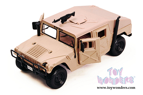 Maisto - Hummer Humvee (1/27 scale diecast model car, Sand) 31974CM