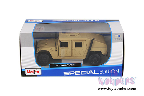 Maisto - Hummer Humvee (1/27 scale diecast model car, Sand) 31974CM