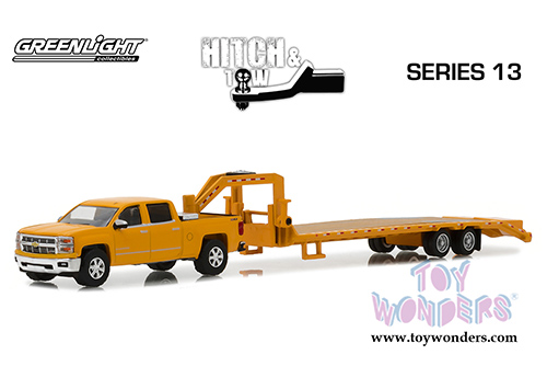 Greenlight - Hitch & Tow Series 13 | Chevrolet&reg; Silverado&trade; and Gooseneck Trailer (2015, 1/64 scale diecast model car, Yellow) 32130B/24